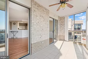 19365 Cypress Ridge Terrace, Leesburg, VA 20176 - Photo 10