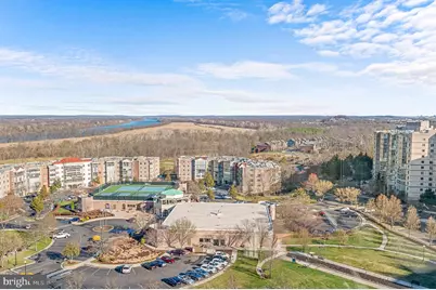 19365 Cypress Ridge Terrace #1115, Leesburg, VA 20176 - Photo 2
