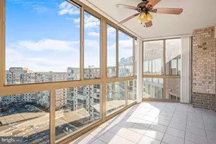 19365 Cypress Ridge Terrace, Leesburg, VA 20176 - Photo 8