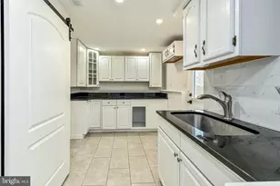 211 Amy Ct, Sterling, VA 20164 - Photo 20