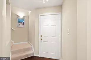 46628 Drysdale Terrace, Sterling, VA 20165 - Photo 4