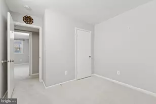 1049 Margate Ct, Sterling, VA 20164 - Photo 18