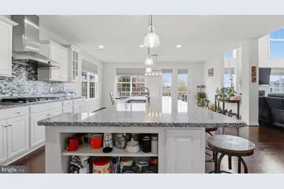 42580 Deer Isle Drive, Chantilly, VA 20152 - Photo 22