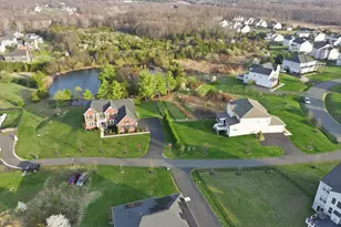 42580 Deer Isle Dr, Chantilly, VA 20152 - Photo 6