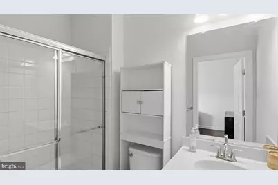 42580 Deer Isle Drive, Chantilly, VA 20152 - Photo 46