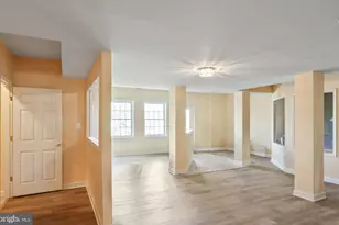 41113 Canongate Dr, Leesburg, VA 20175 - Photo 32