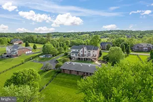 41113 Canongate Dr, Leesburg, VA 20175 - Photo 36