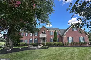 41113 Canongate Dr, Leesburg, VA 20175 - Photo 1