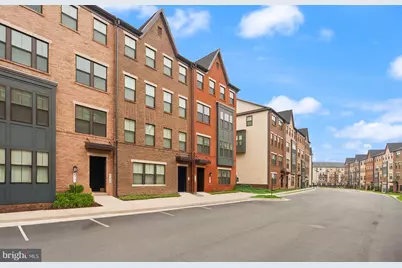 43430 Stonewood Crossing Terrace, Ashburn, VA 20148 - Photo 2