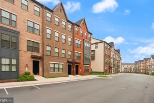 43430 Stonewood Crossing Ter, Ashburn, VA 20148 - Photo 2