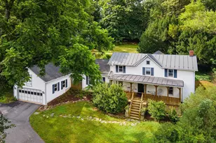 35739 Hayman Ln, Round Hill, VA 20141 - Photo 2