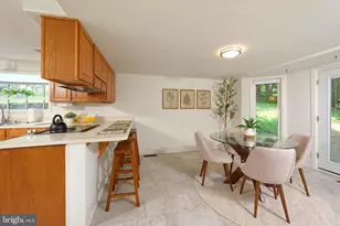 35739 Hayman Ln, Round Hill, VA 20141 - Photo 14