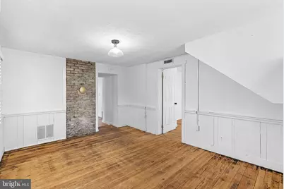 31 Main Street, Round Hill, VA 20141 - Photo 4