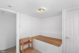 31 Main St, Round Hill, VA 20141 - Photo 16