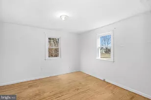 31 Main St, Round Hill, VA 20141 - Photo 12