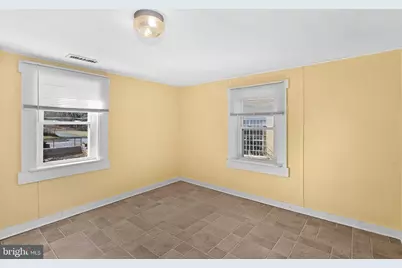 31 Main Street, Round Hill, VA 20141 - Photo 20