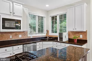 44021 Riverpoint Dr, Leesburg, VA 20176 - Photo 24