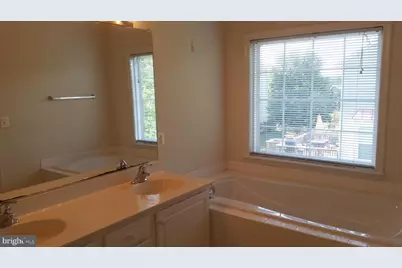43798 Virginia Manor Terrace, Ashburn, VA 20148 - Photo 2