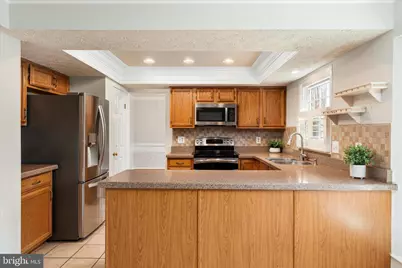 204 Pin Oak Court, Sterling, VA 20164 - Photo 12