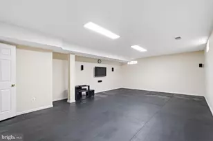 42802 Oatyer Ct, Broadlands, VA 20148 - Photo 24