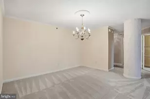 19385 Cypress Ridge Terrace, Leesburg, VA 20176 - Photo 28