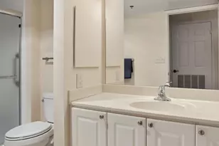 19385 Cypress Ridge Terrace, Leesburg, VA 20176 - Photo 42