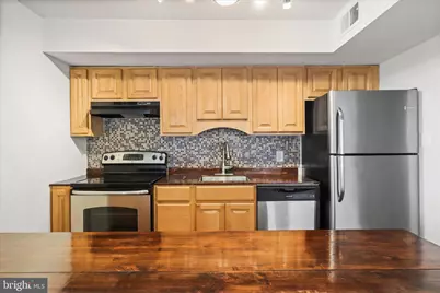 1041 Brixton Court, Sterling, VA 20164 - Photo 14