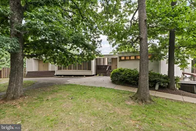 1041 Brixton Court, Sterling, VA 20164 - Photo 36