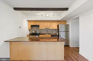 1041 Brixton Ct, Sterling, VA 20164 - Photo 12