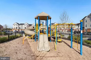 23276 Southdown Manor Terrace, Ashburn, VA 20148 - Photo 32