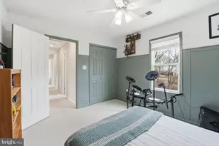 10172 Yorktown Way, Great Falls, VA 22066 - Photo 26