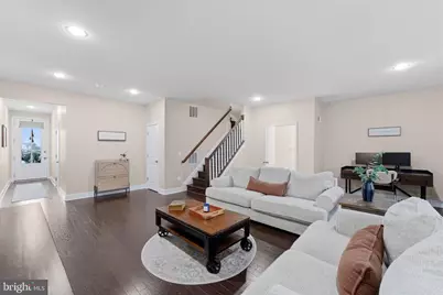 42244 Graves Mountain Terrace, Chantilly, VA 20152 - Photo 4