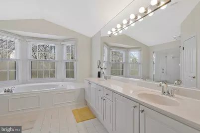 20639 Cutwater Place, Sterling, VA 20165 - Photo 28