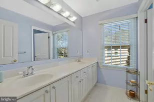 20639 Cutwater Pl, Sterling, VA 20165 - Photo 36