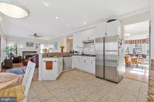 20639 Cutwater Pl, Sterling, VA 20165 - Photo 14