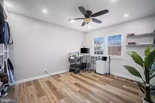 133 N Baylor Dr, Sterling, VA 20164 - Photo 28