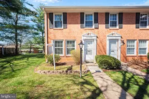 133 N Baylor Dr, Sterling, VA 20164 - Photo 2