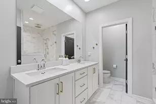 20388 Roslindale Dr, Ashburn, VA 20147 - Photo 42