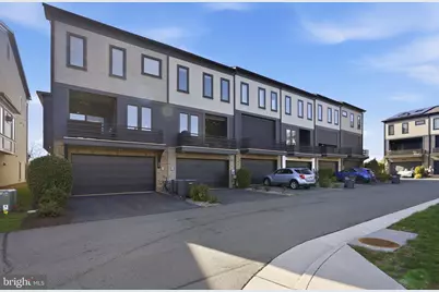 20388 Roslindale Drive, Ashburn, VA 20147 - Photo 58