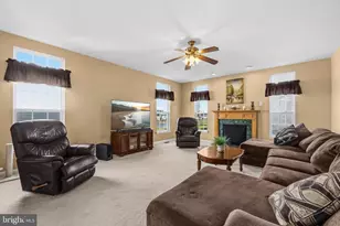 229 Park Gate Dr SE, Leesburg, VA 20175 - Photo 8