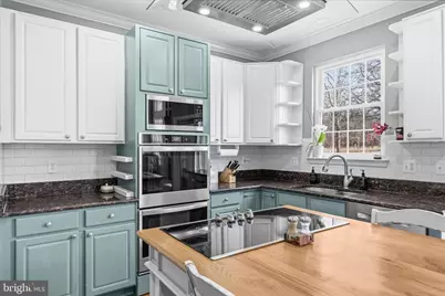 17196 Magic Mountain Drive, Round Hill, VA 20141 - Photo 10