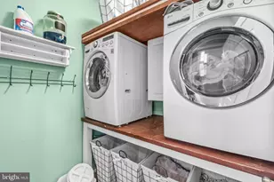 17196 Magic Mountain Dr, Round Hill, VA 20141 - Photo 16