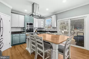 17196 Magic Mountain Dr, Round Hill, VA 20141 - Photo 12