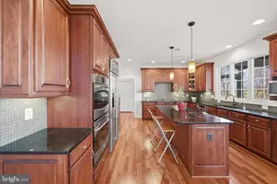 15094 Bankfield Dr, Waterford, VA 20197 - Photo 30