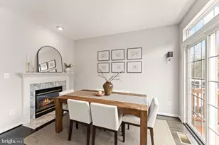 18168 Mill House Square, Leesburg, VA 20176 - Photo 10