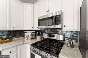 18168 Mill House Square, Leesburg, VA 20176 - Photo 14