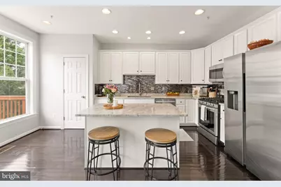 18168 Mill House Square, Leesburg, VA 20176 - Photo 12