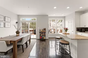 18168 Mill House Square, Leesburg, VA 20176 - Photo 8