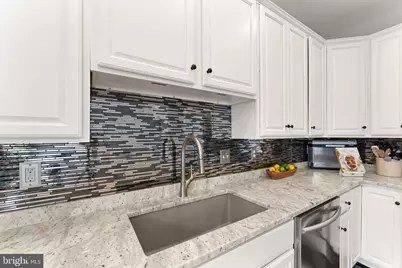 18168 Mill House Square, Leesburg, VA 20176 - Photo 16