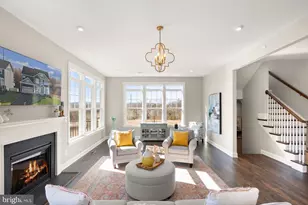 40930 White Clover Ln, Aldie, VA 20105 - Photo 14